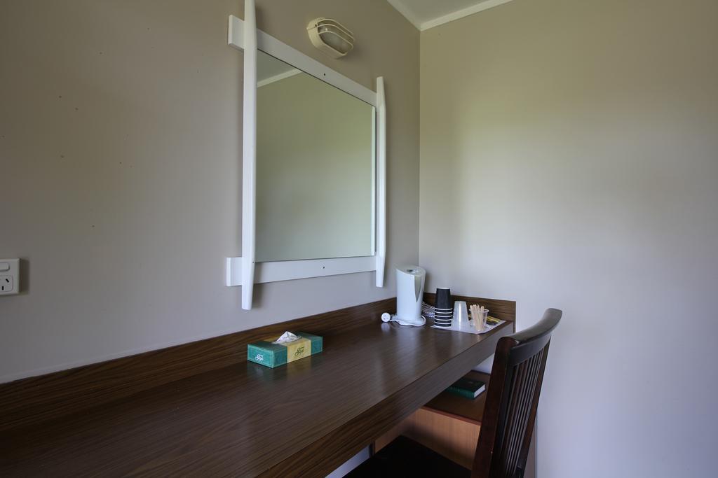 Snowy Mountains Resort And Function Centre Adaminaby Room photo